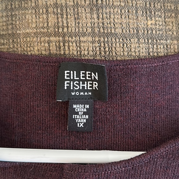 Eileen Fisher plum 100% Italian wool vest in EUC - Picture 3 of 9